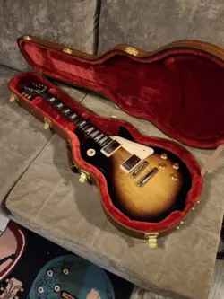 2021 GIBSON LES PAUL TRIBUTE ELECTRIC GUITAR SATIN TOBACCO BURST USA