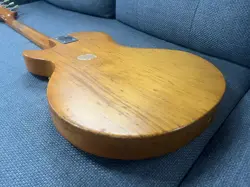 ELECTRIC GUITAR 1976