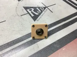 GIBSON LES PAUL SWITCHCRAFT INPUT OUTPUT JACK PLATE CREAM