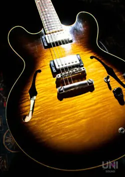 DOT SUNBURST 2003