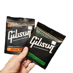 GIBSON MASTERBUILT PREMIUM PHOSPHOR,BRONZE BRITE WIRES NICKEL PLATED STEEL WOUND