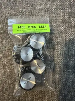 GIBSON TOP HAT STYLE KNOBS - BLACK (PACK OF 4)