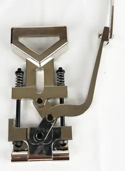 SIDEWAYS VIBROLA TREMOLO