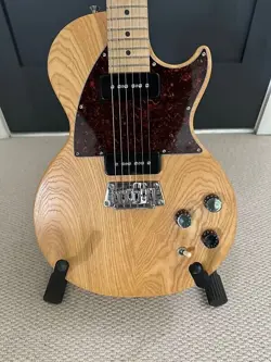 2013 GIBSON LES PAUL JR MUSIC CITY WITH GLASER B BENDER ELECTRIC GUITAR, EXC