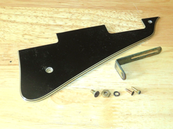 GIBSON 1974 BLACK 5 PLY LES PAUL CUSTOM PICKGUARD W/ GOLD MOUNT