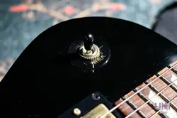 GIBSON LES PAUL STUDIO 2004 ELECTRIC GUITAR - USED, GREAT CONDITION