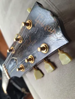 VINTAGE 1996 GIBSON