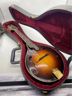 1992 MANDOLIN