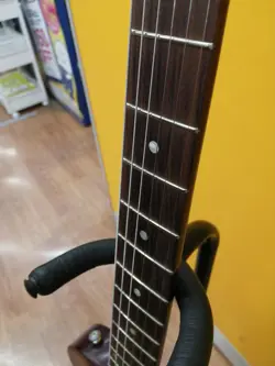 2017T ELECTRIC GUITAR