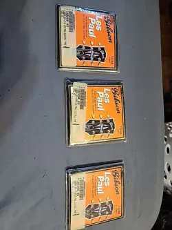 GIBSON LES PAUL STRINGS
