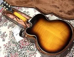 GIBSON CUSTOM SHOP WES MONTGOMERY L-5CES VINTAGE SUNBURST 2005 3.60KG SAFE DELIV