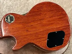 LIGHT AGED ROYAL