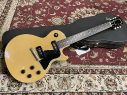 1958 *AZ369