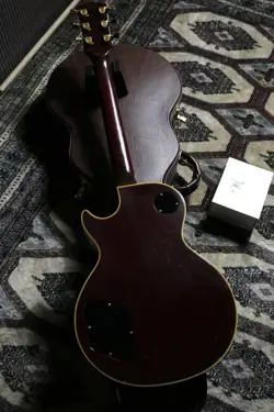 WINE RED MONTY'S