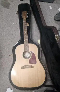 GIBSON G-45 STUDIO ACOUSTIC GUITAR W HARD CASE