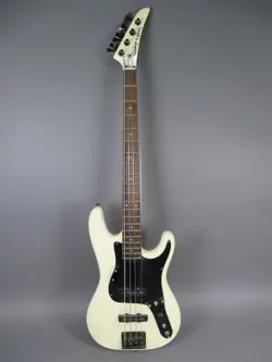 1990'S BASS GUITAR