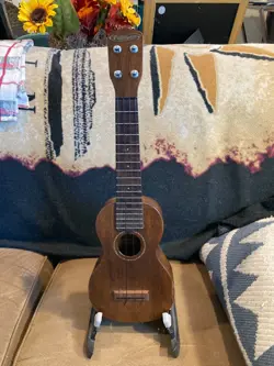 1920S GIBSON SOPRANO