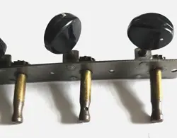 BUTTONS BRASS