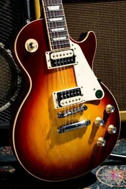 GIBSON LES PAUL CLASSIC / 2021 TRACKING NUMBER