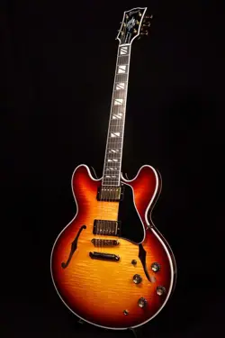 ES 335 224340040