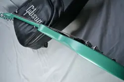 LIGHTWEIGHT MODEL