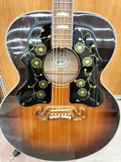 GIBSON SJ 200 STANDARD ACOUSTIC GUITAR 904176