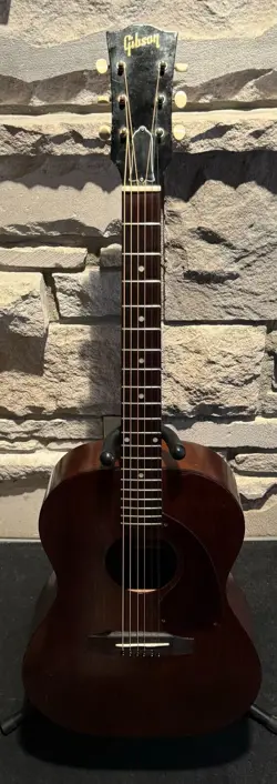 1963- NATURAL