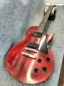 GIBSON LP USED MAHOGANY BODY ROSEWOOD FINGERBOARD W/GIG CASE