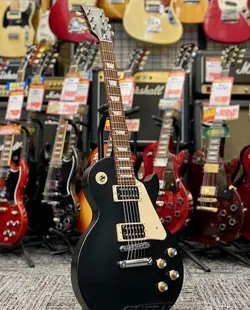 SATIN EBONY W/GIG