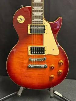 GUITAR WITH HARDSHELL