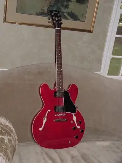 2001 GIBSON ES-335 DOT SEMI-HOLLOW GUITAR CHERRY NEAR-MINT W/ CASE