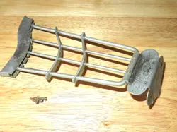 1957 NICKEL TRAPEZE
