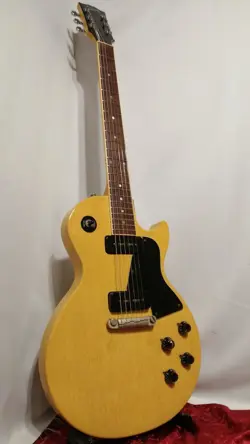 GIBSON  LES PAUL SPECIAL (NO241210)