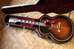 VINTAGE TKL ACOUSTIC GUITAR HARD CASE FOR MARTIN D/GIBSON J-200/YAMAHA FG-180