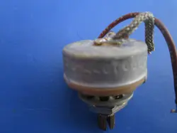 TONE/VOLUME