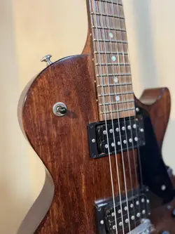 WORN BROWN