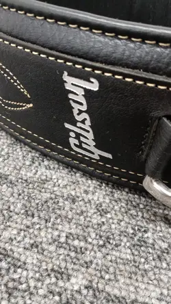 PADDED LEATHER
