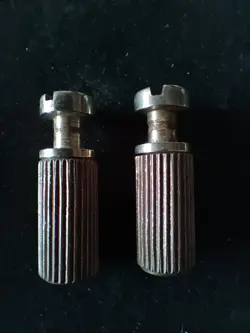 GIBSON VINTAGE C.1959 GIBSON LES PAUL NICKEL LONG TAILPIECE STUDS 1950S