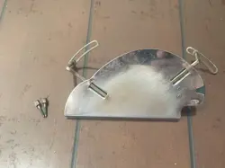 VINTAGE ELTON METAL