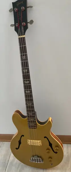 1974 GIBSON LES PAUL SIGNATURE BASS GUITAR