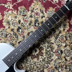 SATIN WHITE 2011
