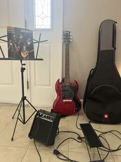 MAESTRO BY GIBSON JUNIOR GUITAR SET
