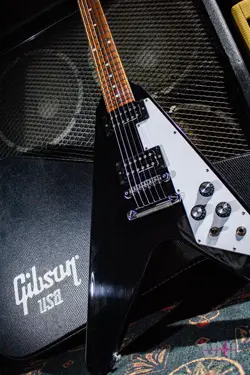 GIBSON FLYING V 2017 T SAFE DELIVERY FROM JAPAN