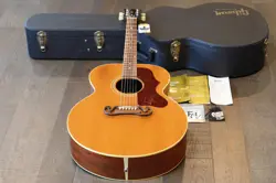 2006 GIBSON SJ-100 NATURAL ACOUSTIC/ ELECTRIC JUMBO GUITAR + OHSC