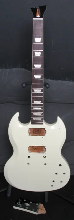 COLOR CLASSIC WHITE