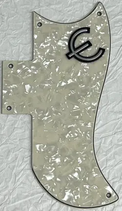 NEW GREAT-FOR GIBSON SG ‘61 REISSUE & E LOGO STYLE GUITAR PICKGUARD IVORY WHITE