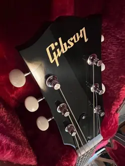 GIBSON J-45 ACOUSTIC GUITAR FROM JAPAN
