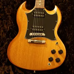 BODY NATURAL WALNUT
