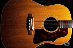 ACOUSTIC GUITAR GUITAR