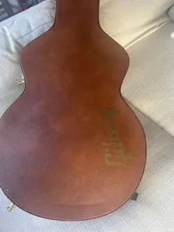 ES 335 GUITAR